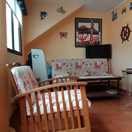 Apartment Beautiful Near Of The Sea Mogan
